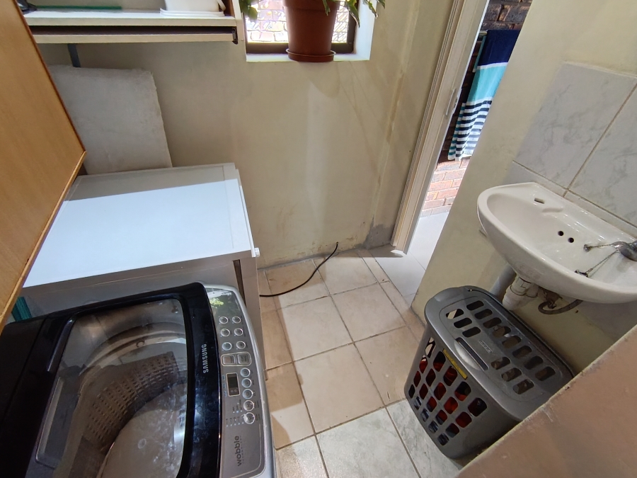 3 Bedroom Property for Sale in Wavecrest Eastern Cape